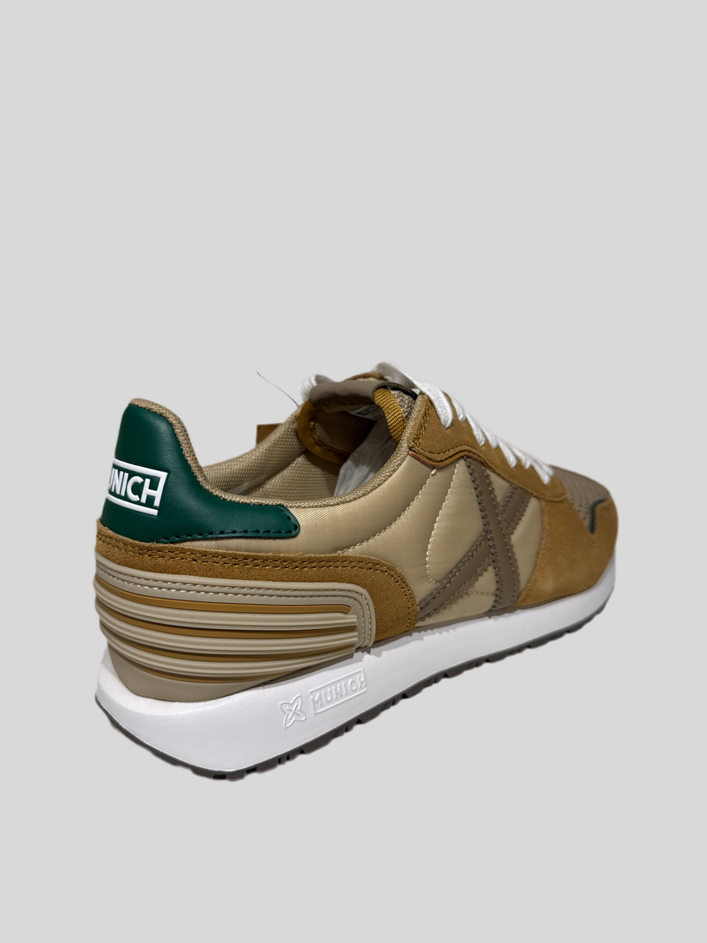 Sneakers Munich - MASSANA CLUB 575- tabacco
