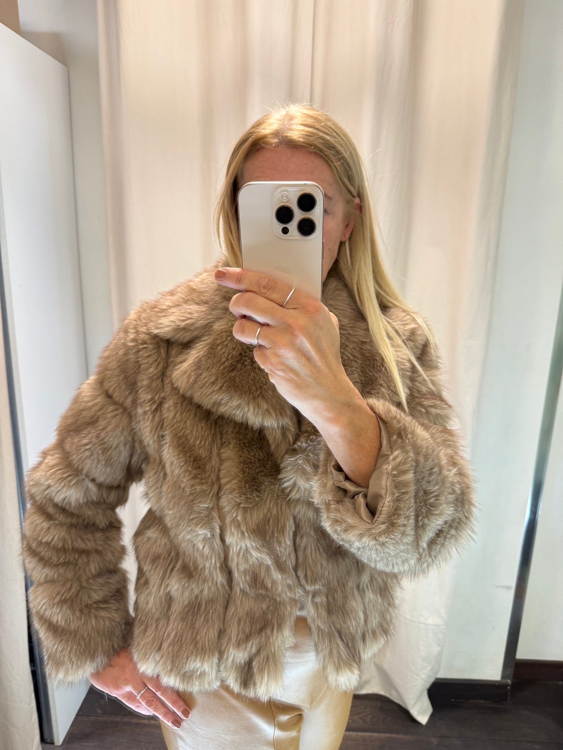 Pelliccia eco Lineaelle fur miele
