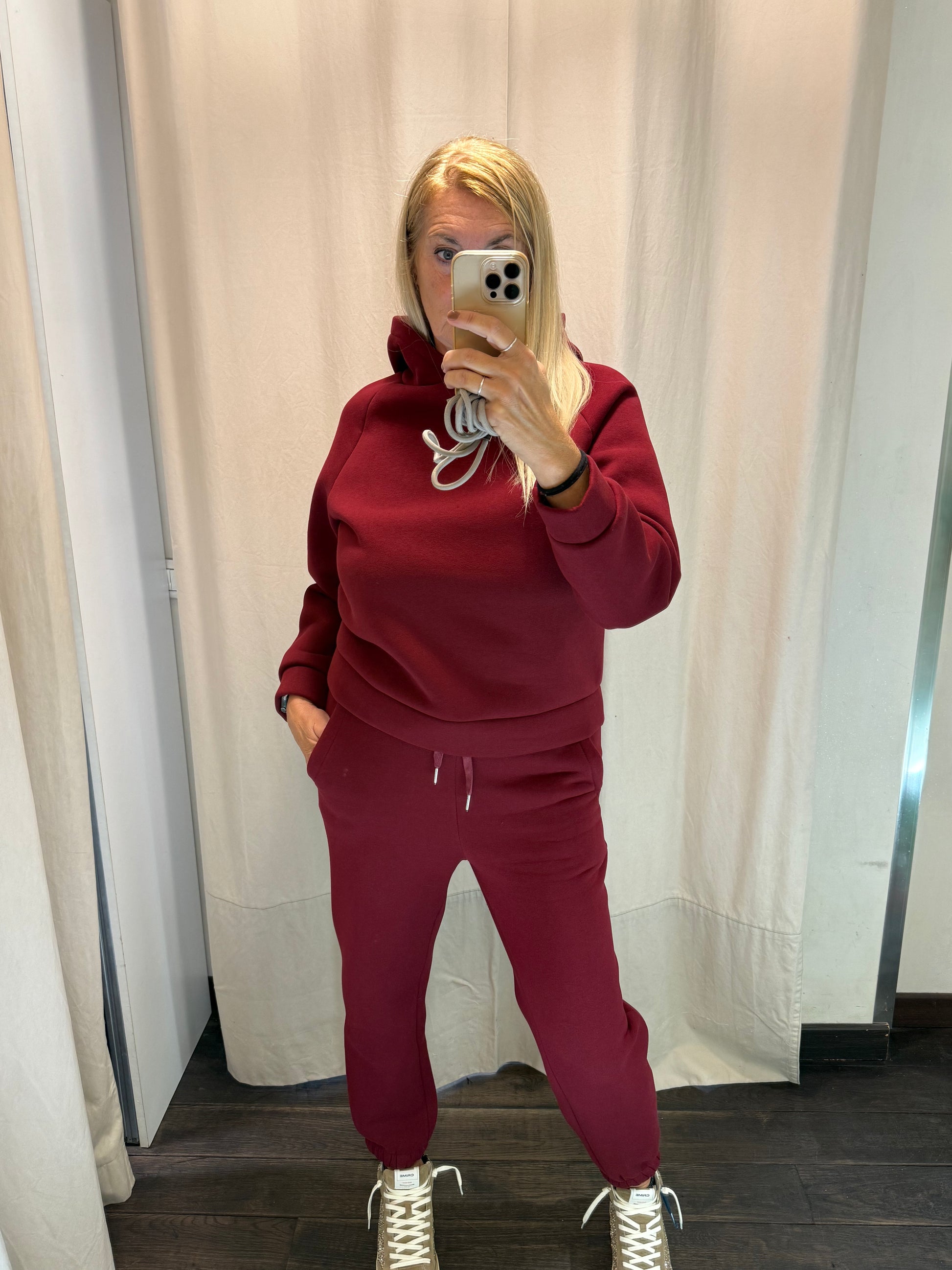 completo felpa cappuccio bordeaux luisa lineaelle