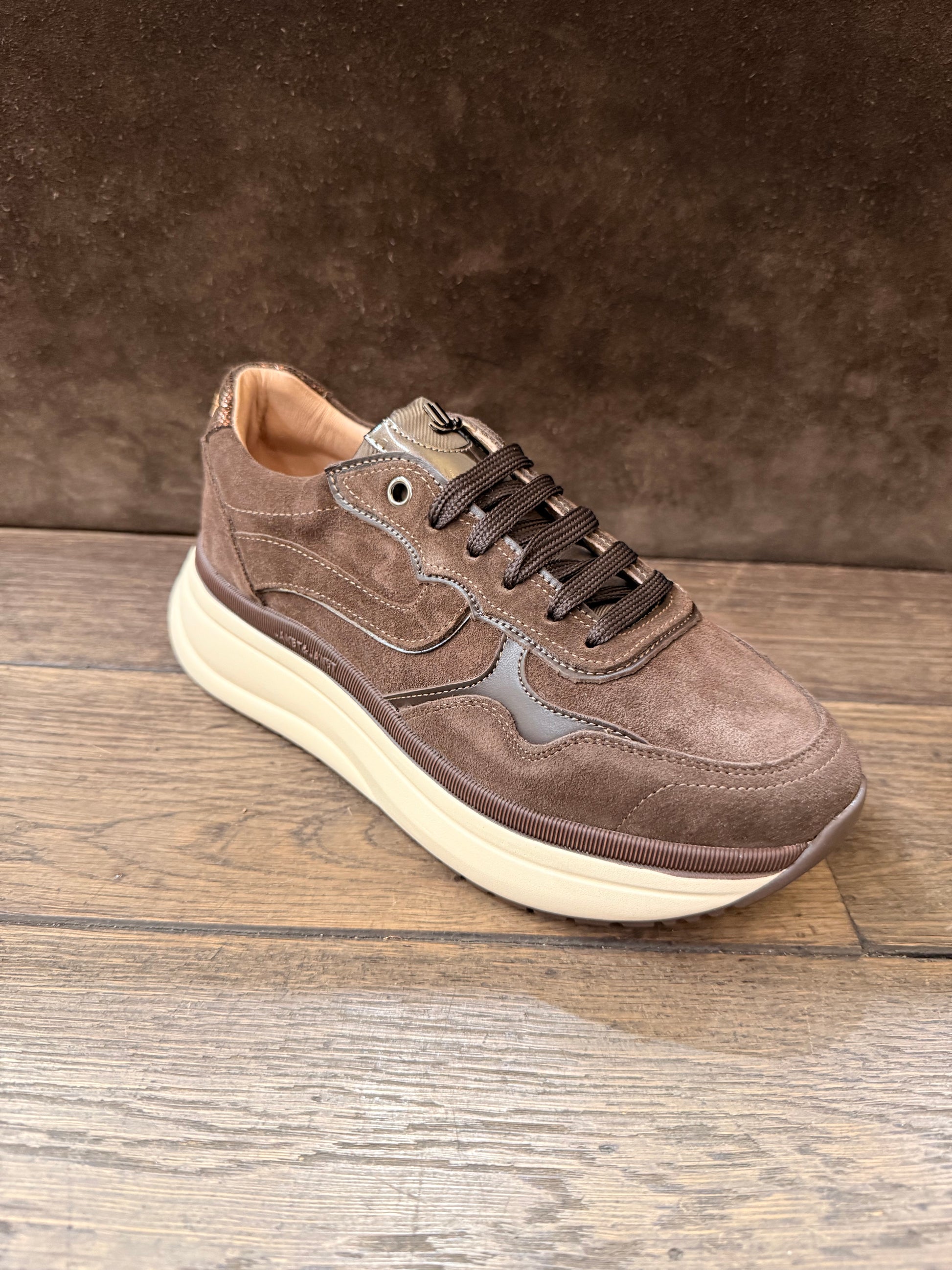 JANET ET JANET RUN PLAT DARK BROWN J-1072