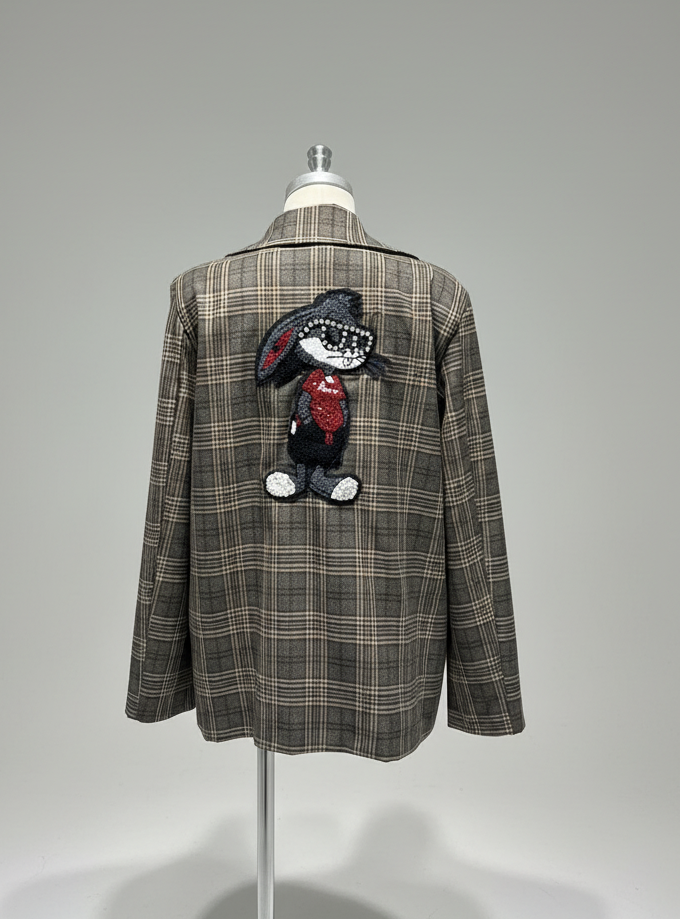 Giacca patch coniglio strass lineaelle