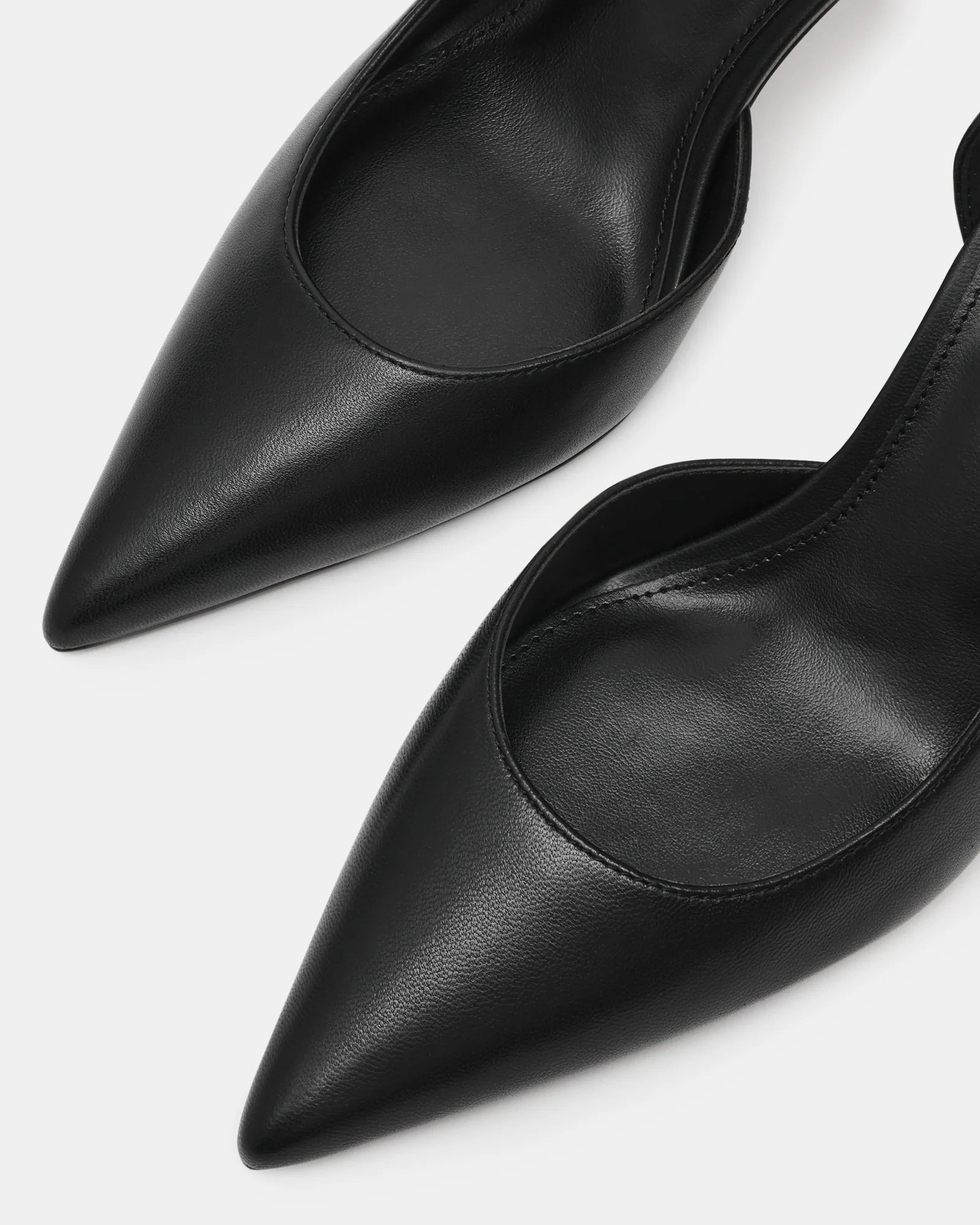 Vena Décolleté Nero Pelle