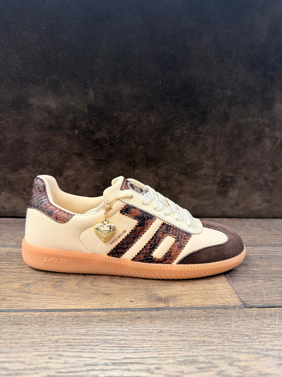 BACK 70 108005-000225 spongy nappa butter DONNA
