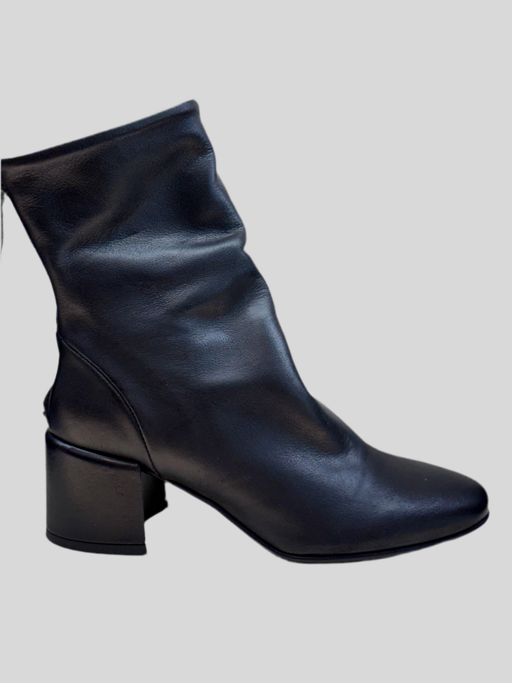 Stivaletto nero Temy 2617
