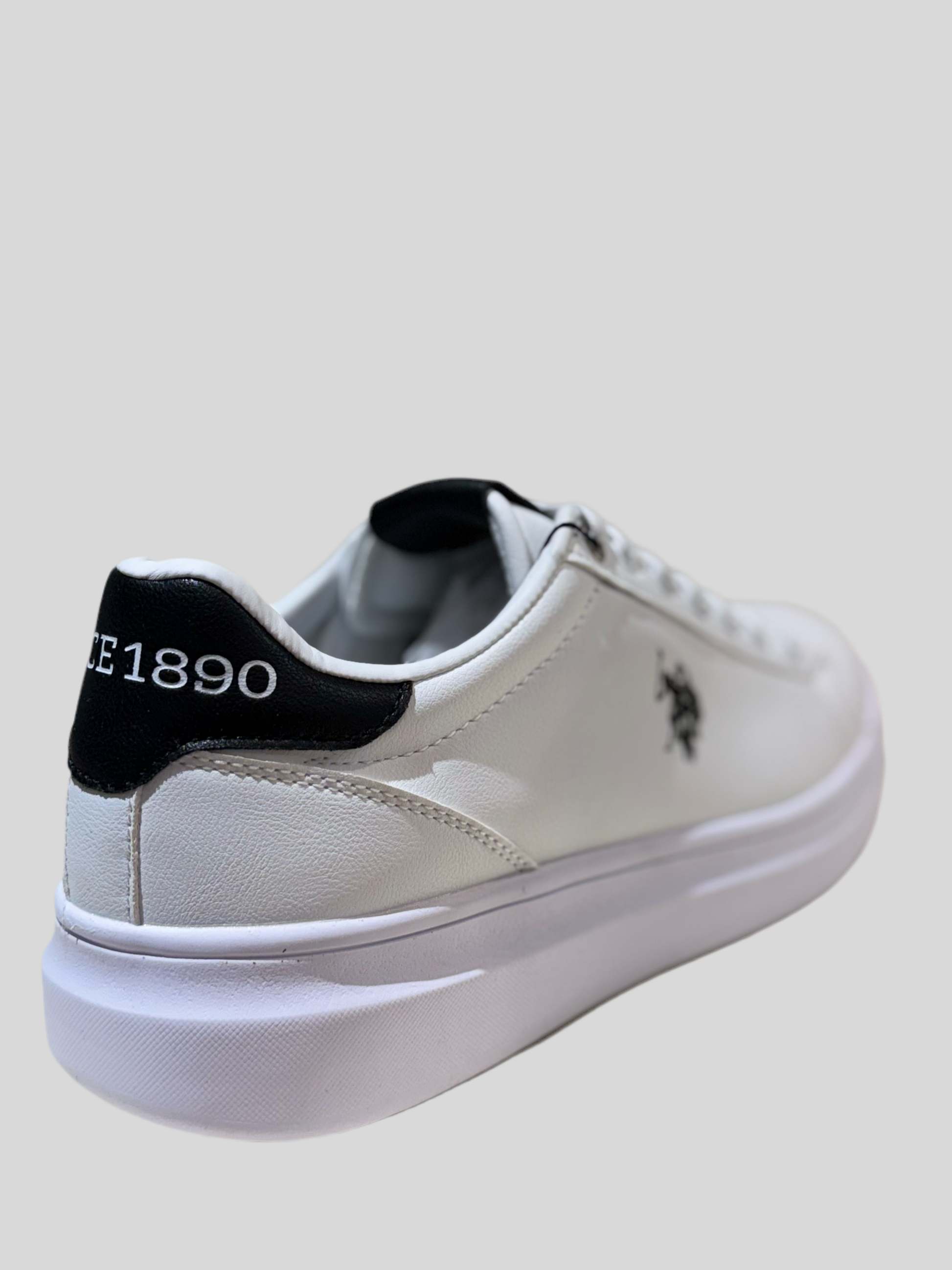 Sneakers cody US Polo bianca top nero