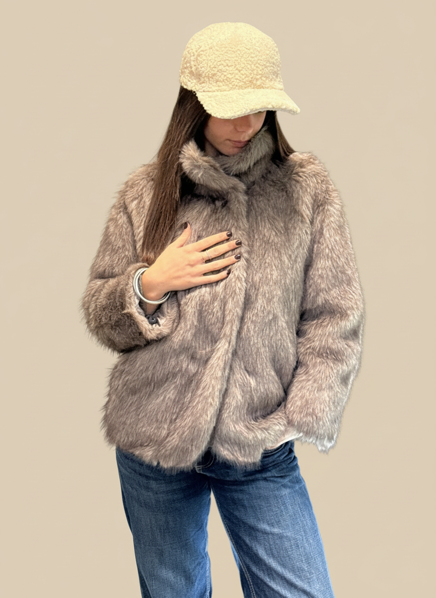 Pelliccia visone chiaro  Vittoria Lineaelle