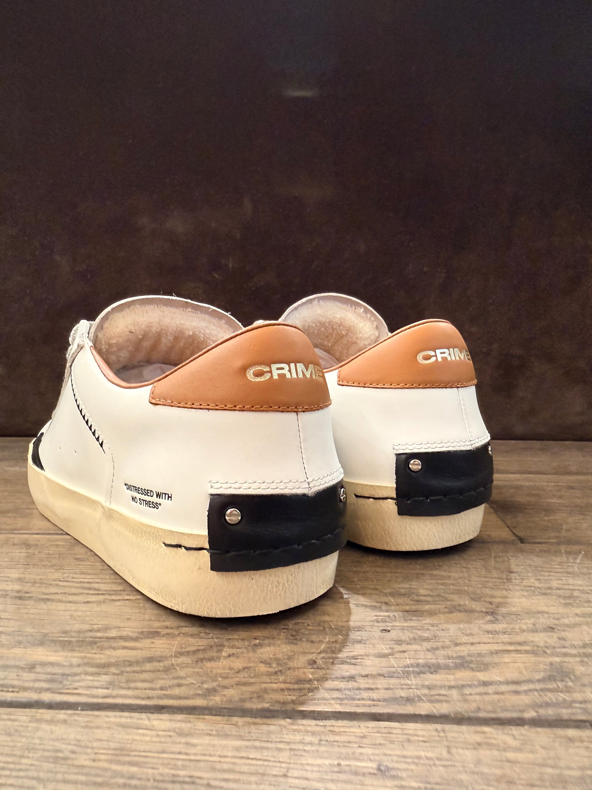 CRIME LONDON DISTRESSED BIANCO TOP CUOIO UOMO