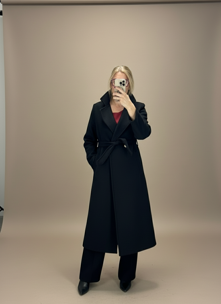 Cappotto nero Lineaelle