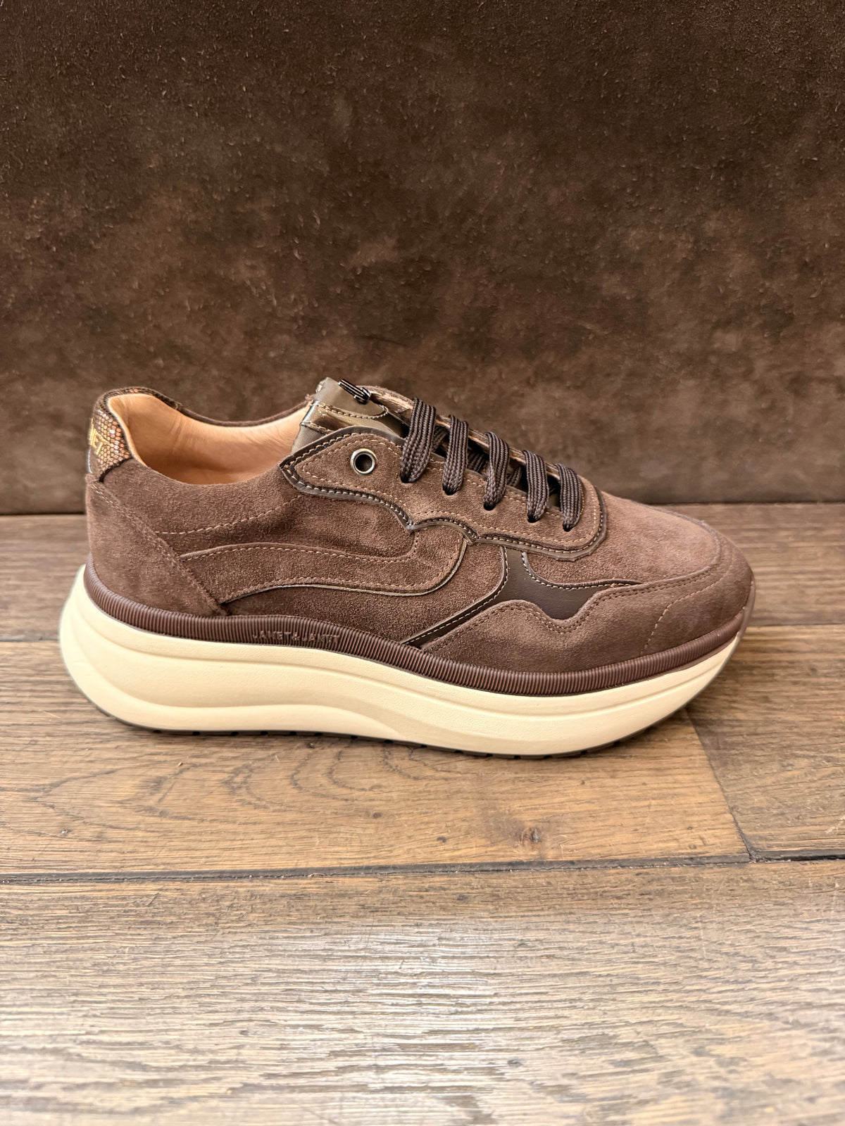 JANET ET JANET RUN PLAT DARK BROWN J-1072