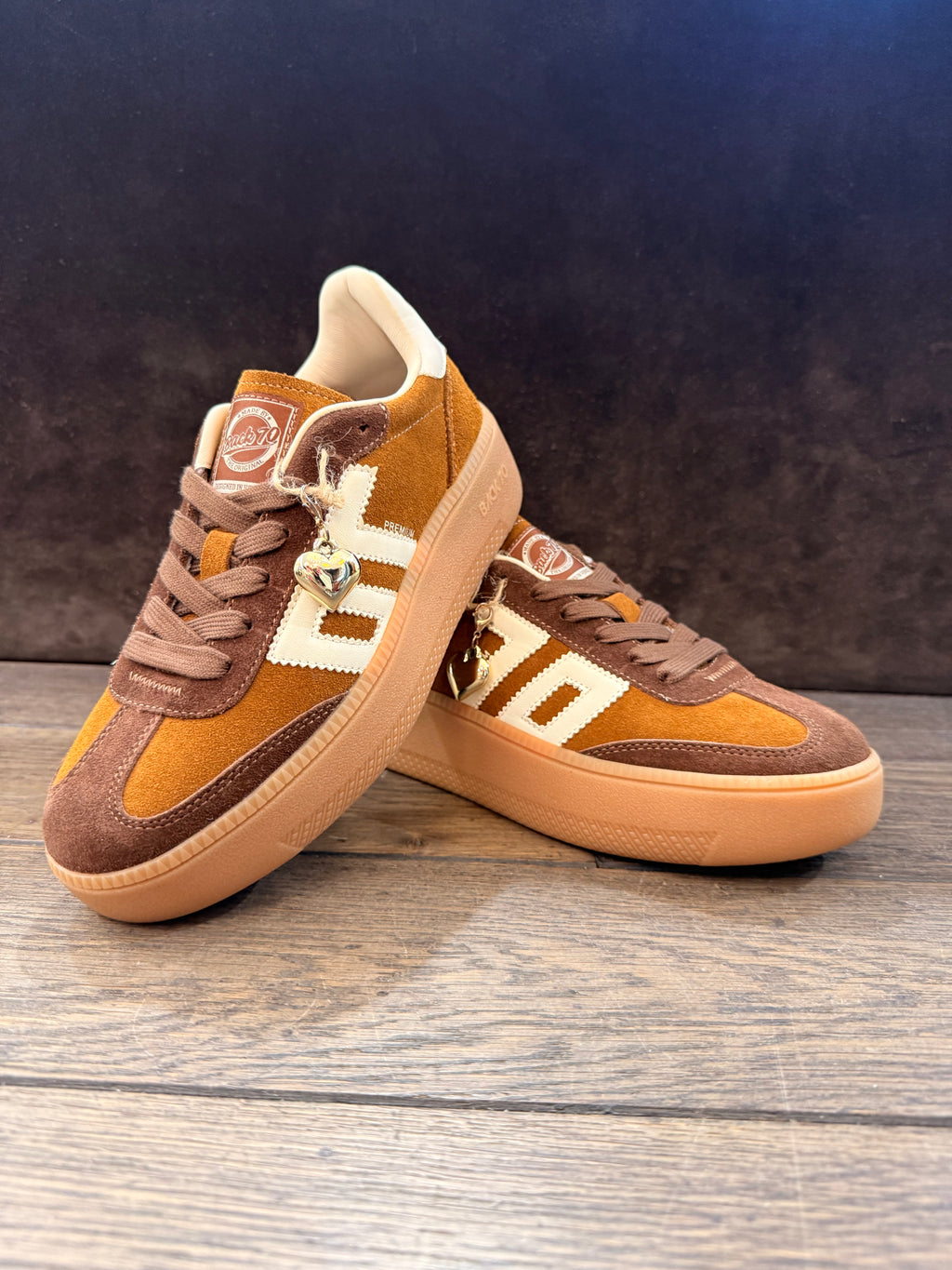 BACK 70 1080855-000032 suede camel DONNA