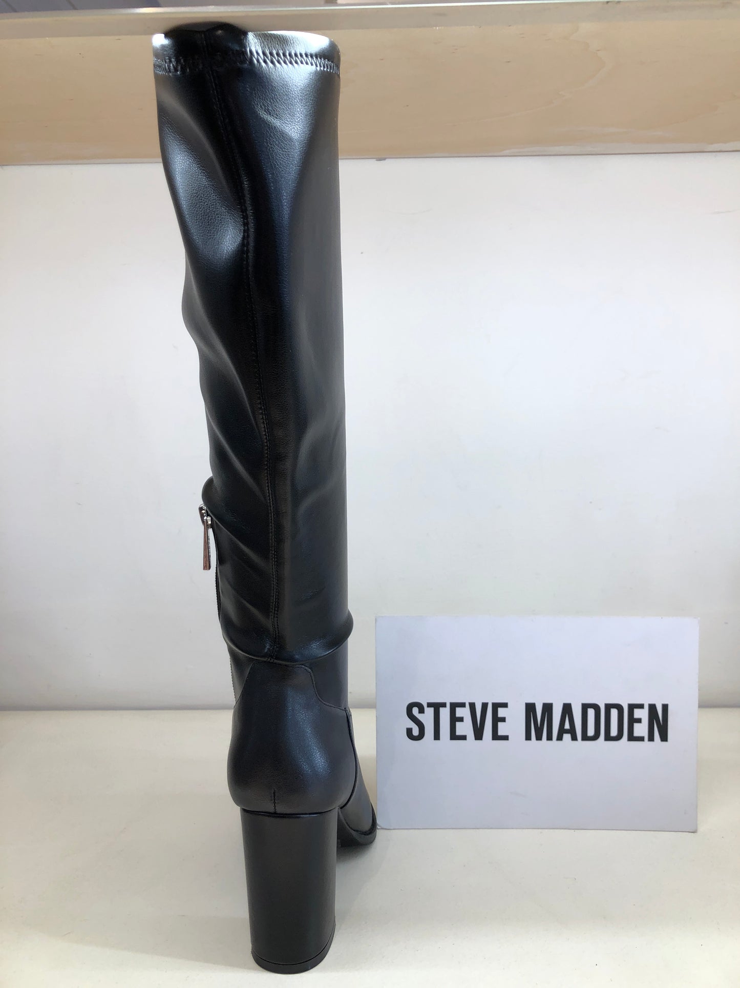 BLOGGER - NERO - Steve Madden