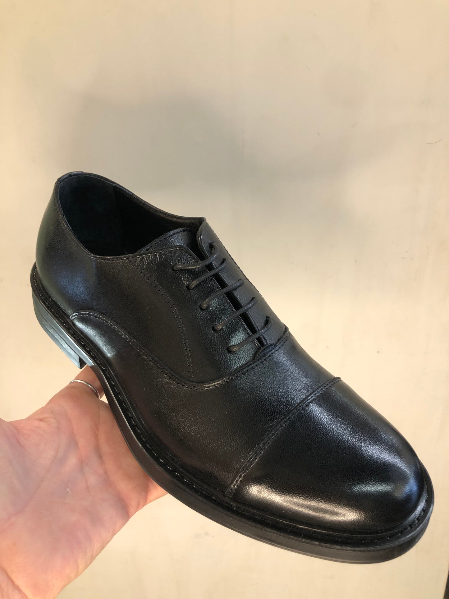 Scarpa uomo derby nera Temy