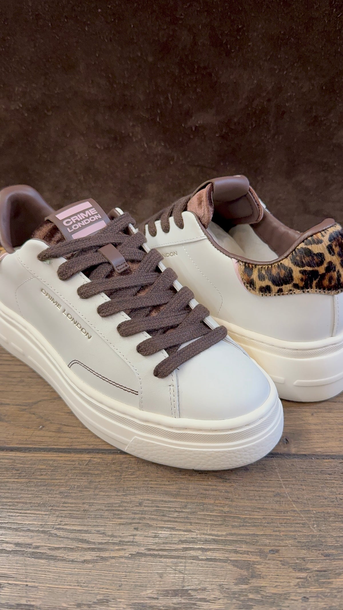 CRIME LONDON NEW ELEVATE PELLE BIANA TOP LEO DONNA