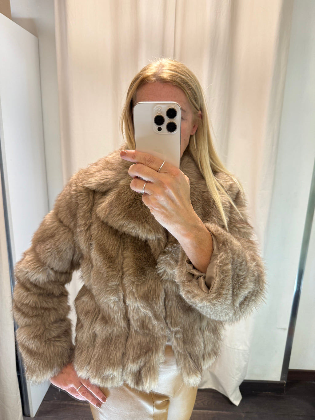 Pelliccia eco Lineaelle fur miele