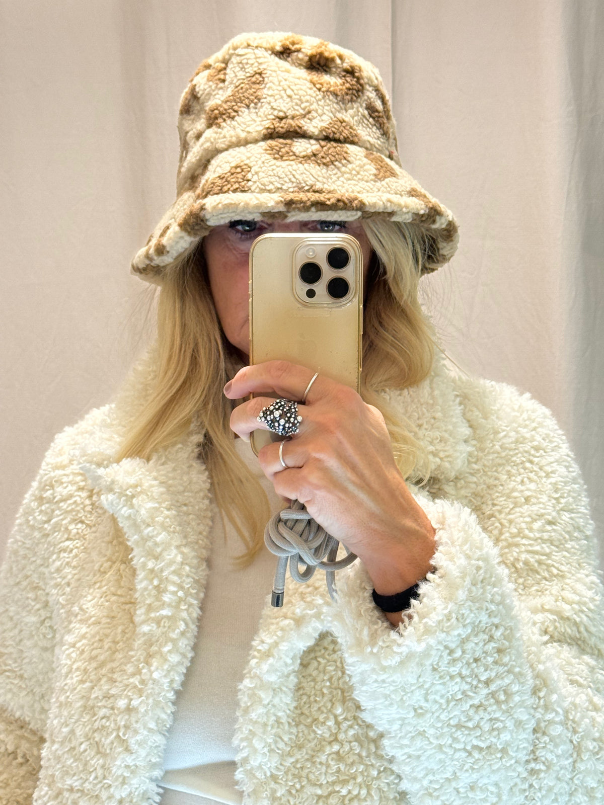 Pelliccia cappotto eco bianco Lineaelle