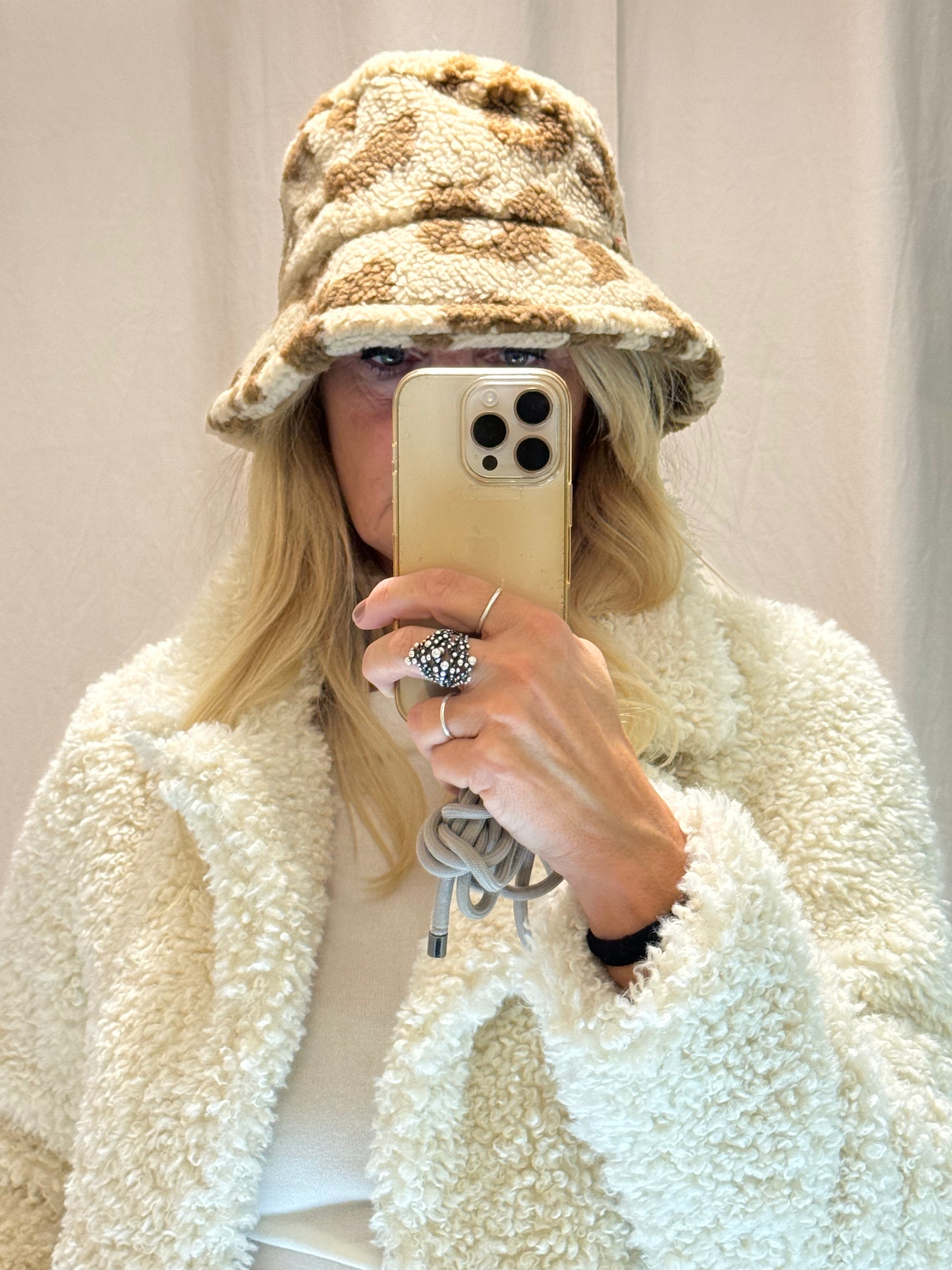 Pelliccia cappotto eco bianco Lineaelle