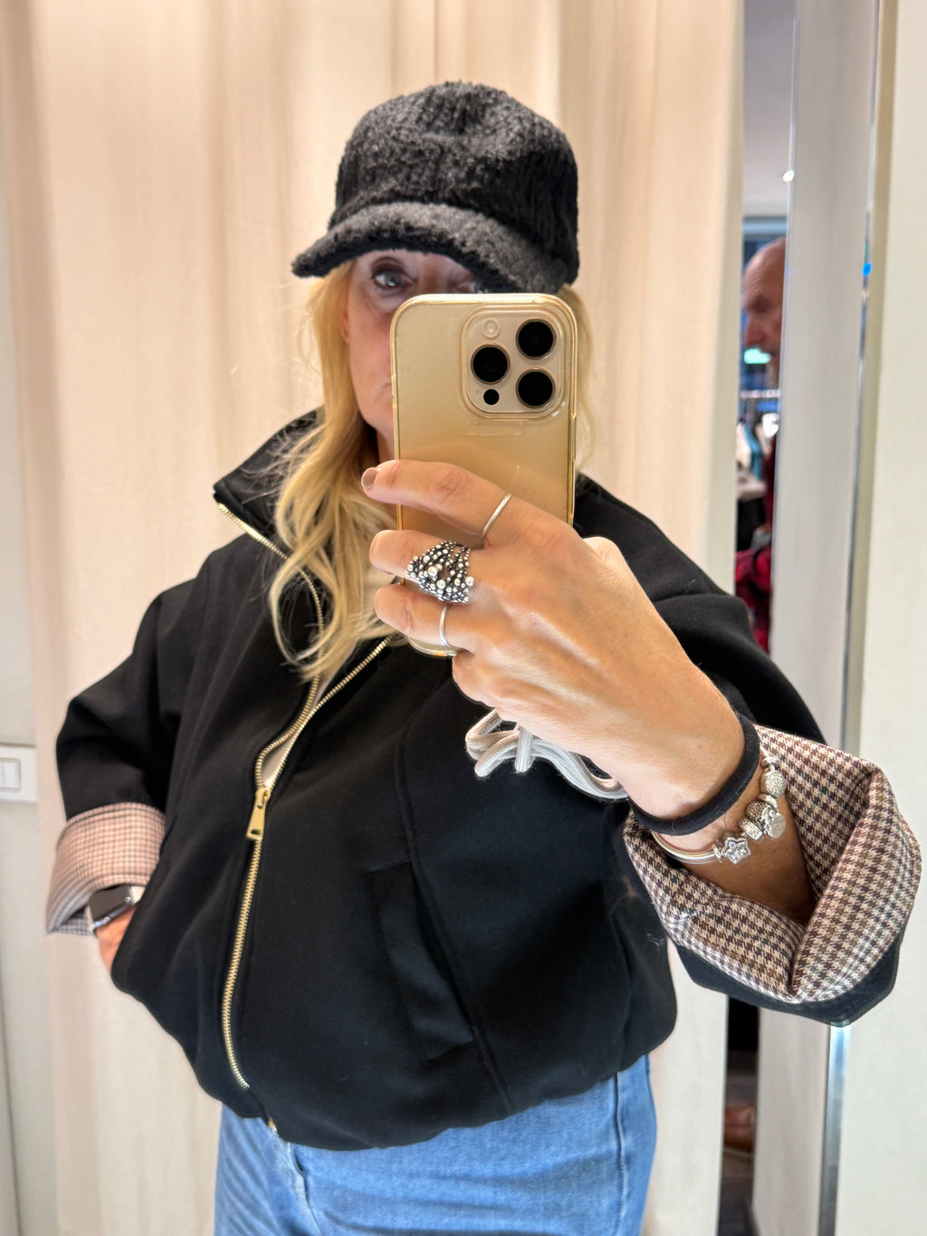 Giubbotto bomber panno nero Lineaelle