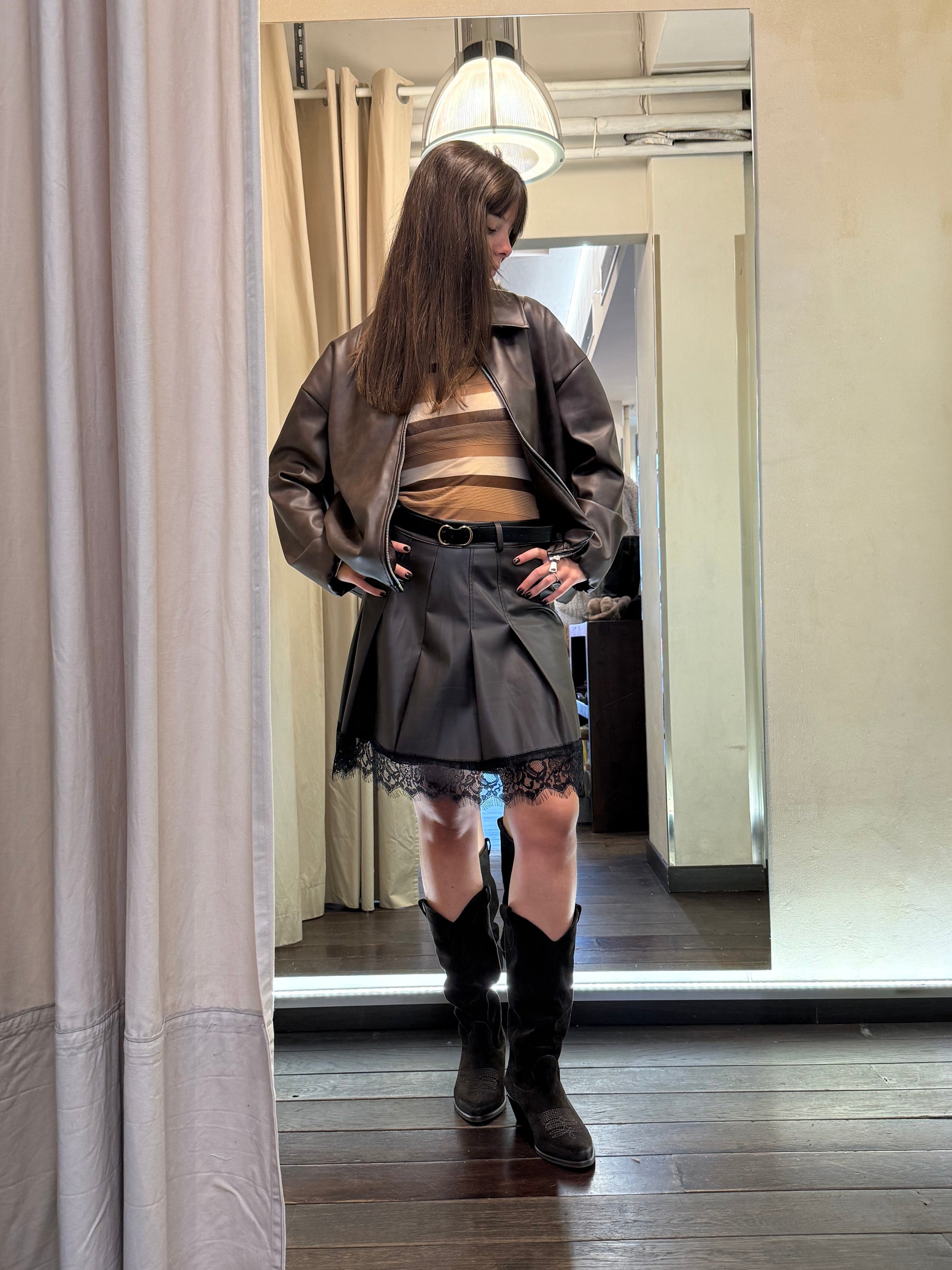 Gonna in ecopelle marrone pizzo nero Lineaelle