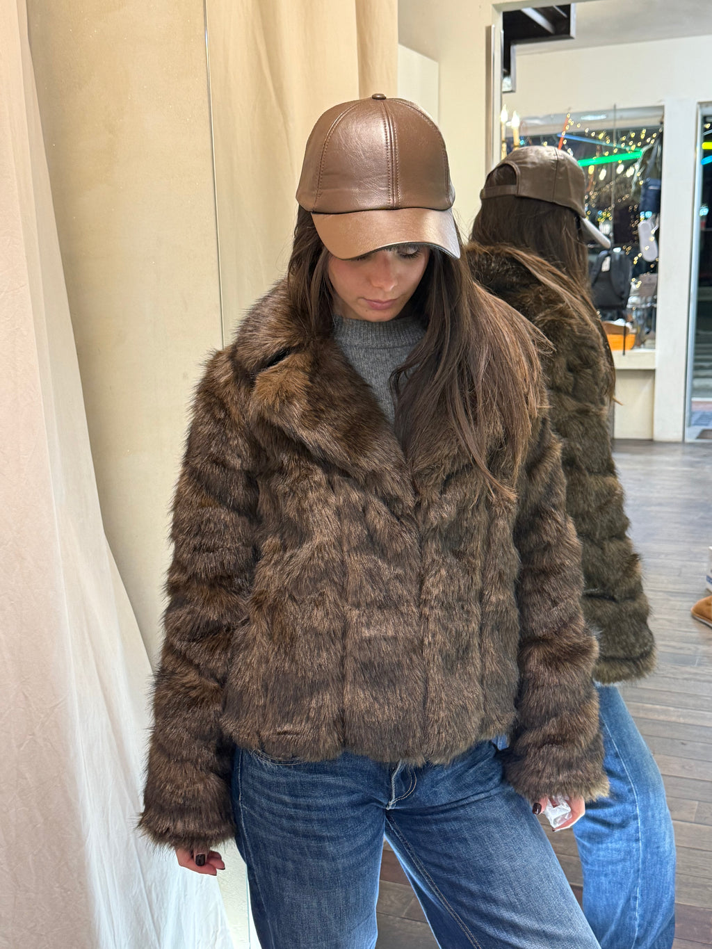 Pelliccia marrone Lineaelle